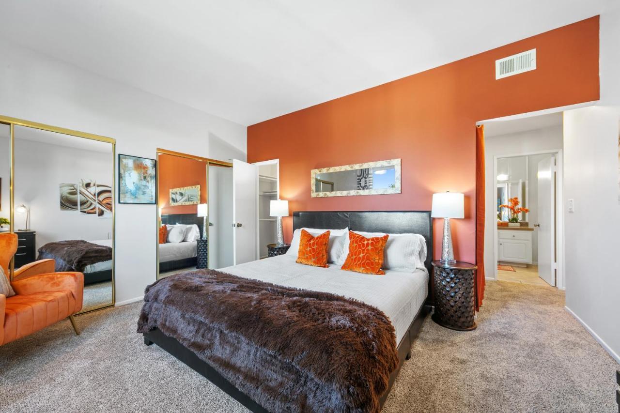 Beverly Hills 2 Bed 2 Bath Penthouse With Den And Parking 414 Лос-Анджелес Экстерьер фото
