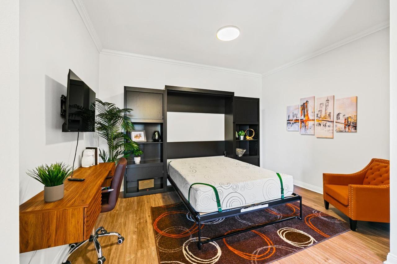 Beverly Hills 2 Bed 2 Bath Penthouse With Den And Parking 414 Лос-Анджелес Экстерьер фото